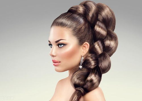 “辮子經(jīng)濟(jì)”潛力無(wú)窮 從5000元編發(fā)到美發(fā)飾品銷(xiāo)售，美發(fā)店創(chuàng)造GDP的新門(mén)路